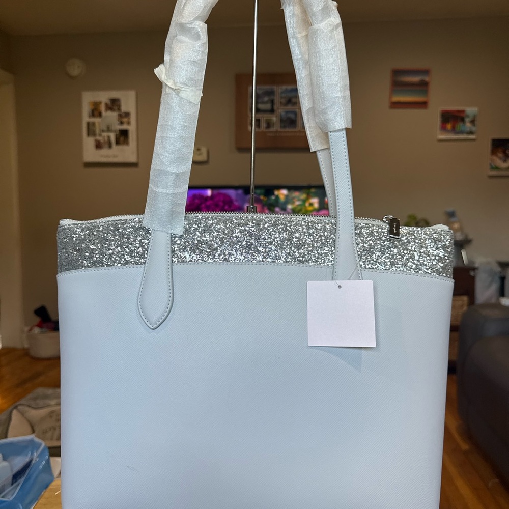 Kate Spade NWT glitter tote limited Time price reduction - Picture 2 of 7